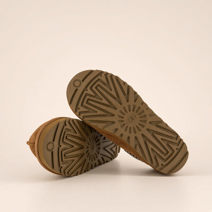 UGG Tass Man II